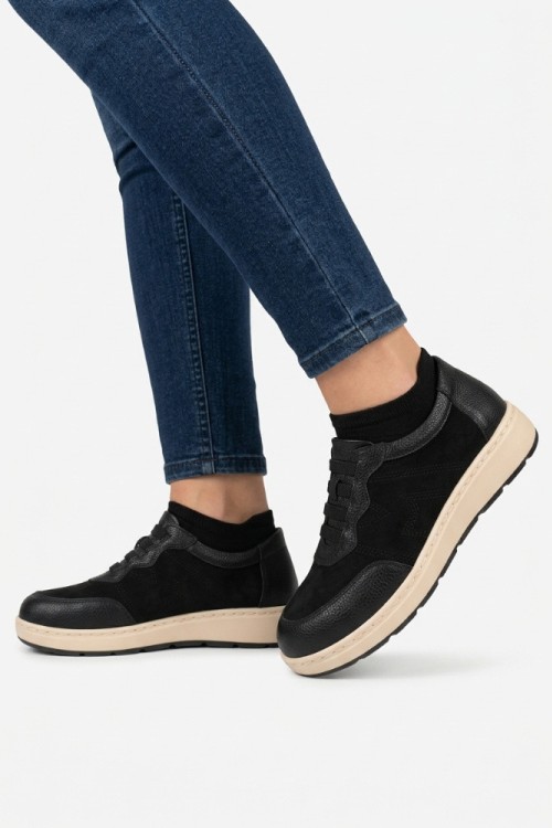 Дамски обувки Comer 658 Black