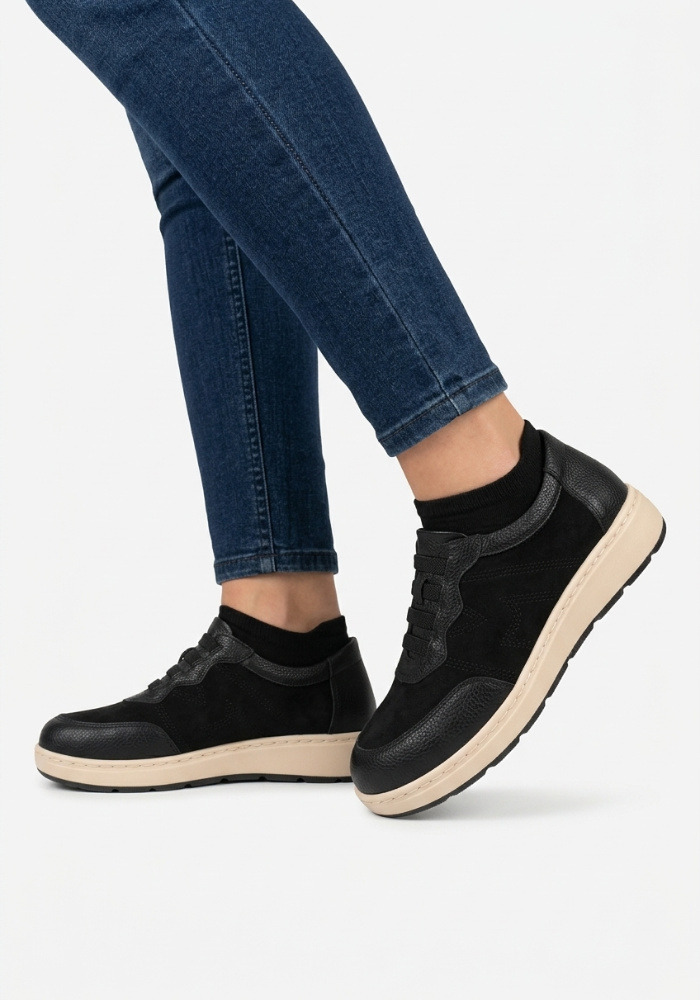 Дамски обувки Comer 658 Black