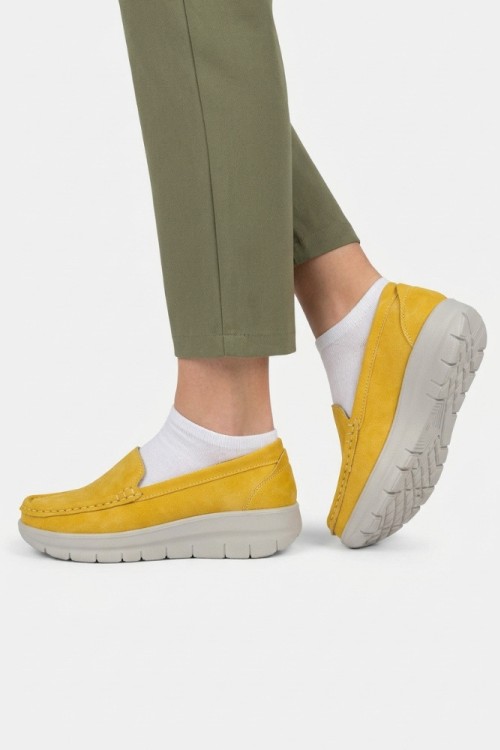 Дамски ортопедични обувки - тип WalkMax OrtoStep 6066 Yellow