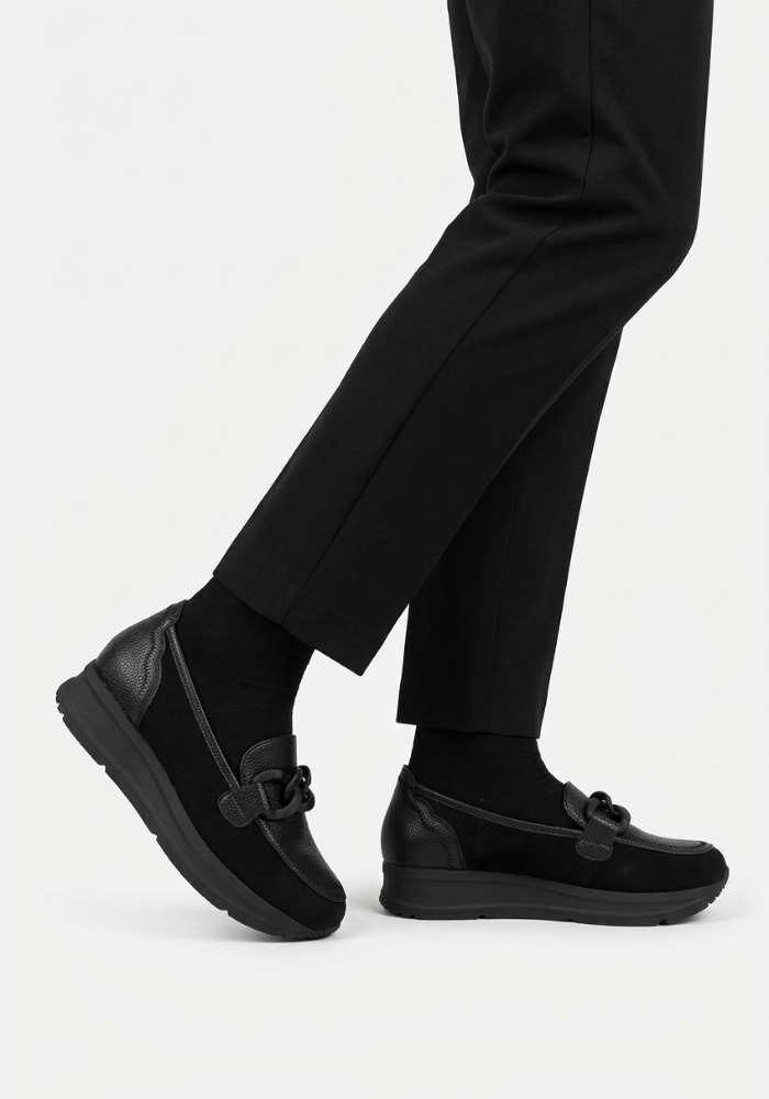 Дамски обувки Comer 681 Black